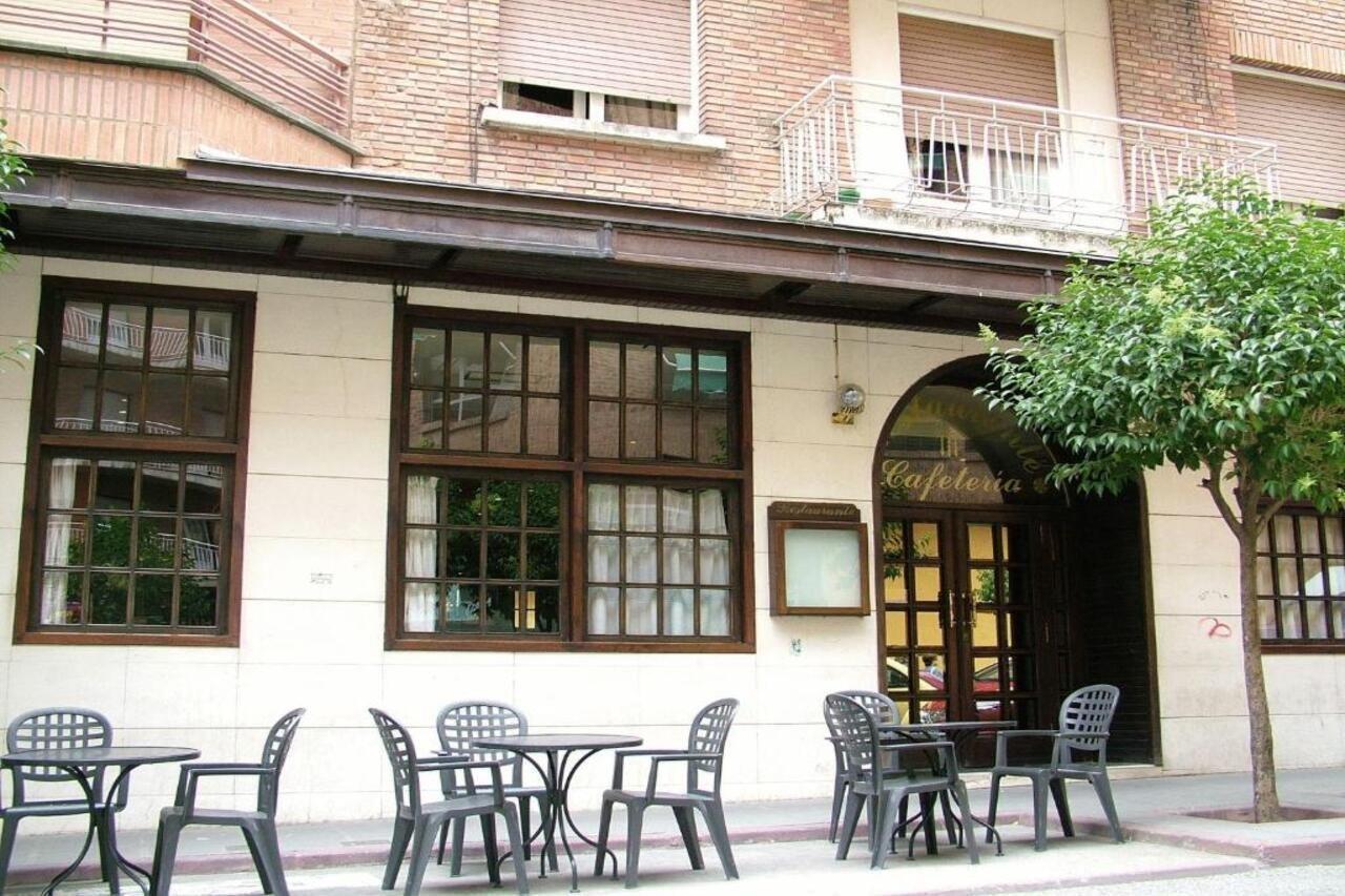 Hotel Ciudad De Calahorra Bagian luar foto